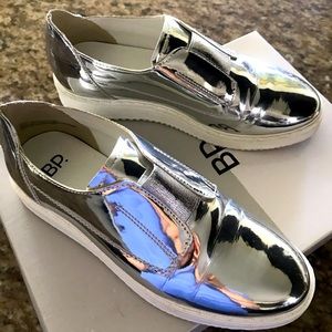 💟BP gorgeous Rare silver shoes 💟